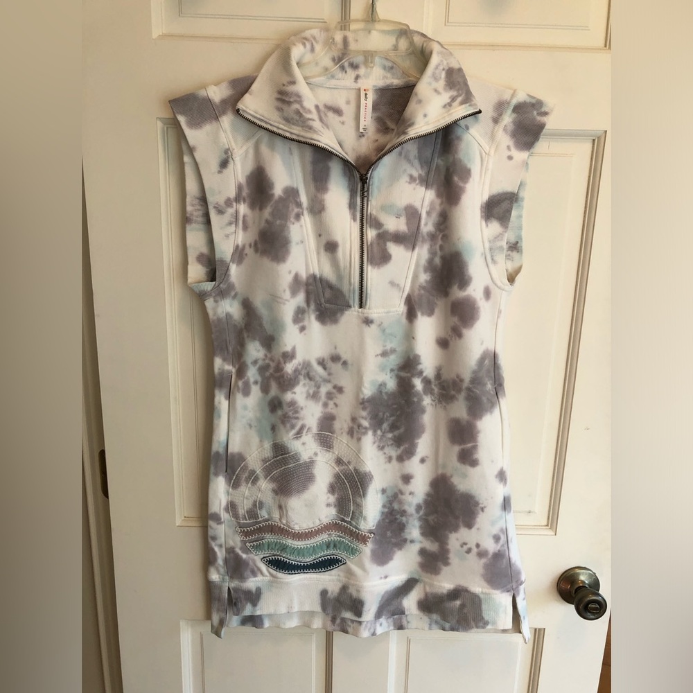 Daily Practice by Anthropologie Embroidered Sleeveless Tunic Sweatshirt NWT Smal - Picture 3 of 5